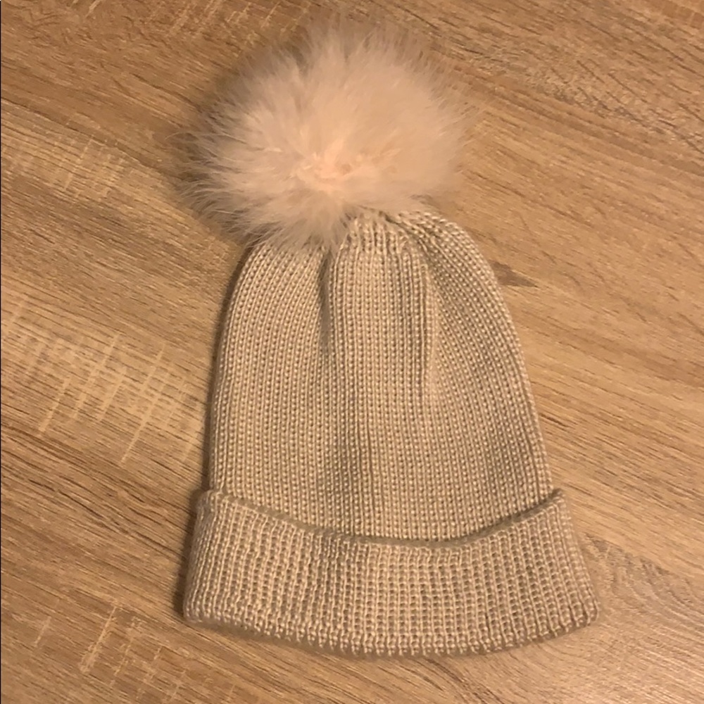 NWOT River Island Bobble Beanie